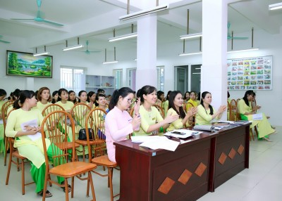 Hội nghị cán bộ, công chức, viên chức,người lao động trường MN Lê Trọng Tấnnăm học 2019 - 2020.